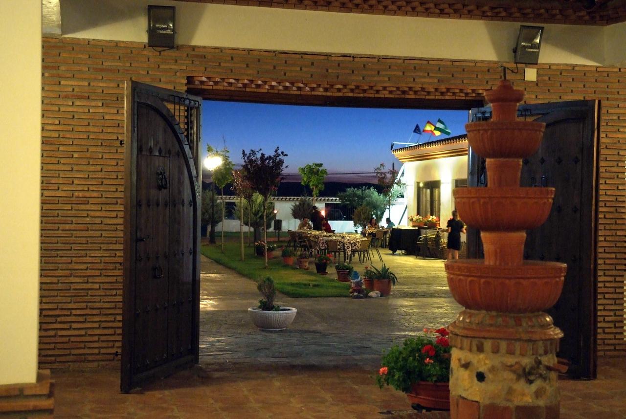 ホテル La Hacienda Del Marquesado Albunan エクステリア 写真